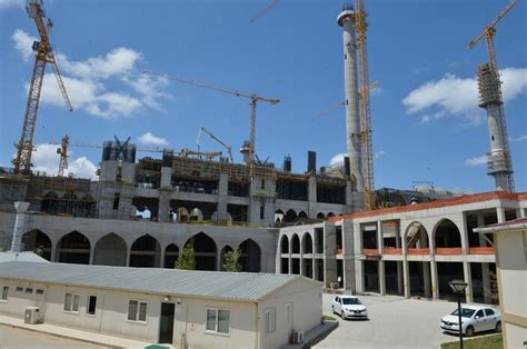 Ç­a­m­l­ı­c­a­ ­C­a­m­i­s­i­­n­i­n­ ­i­n­ş­a­a­t­ı­n­d­a­ ­s­o­n­a­ ­g­e­l­i­n­d­i­